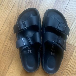 Birkenstock papillio black leather chunky Arizona sandals in sz. 40 / US 10